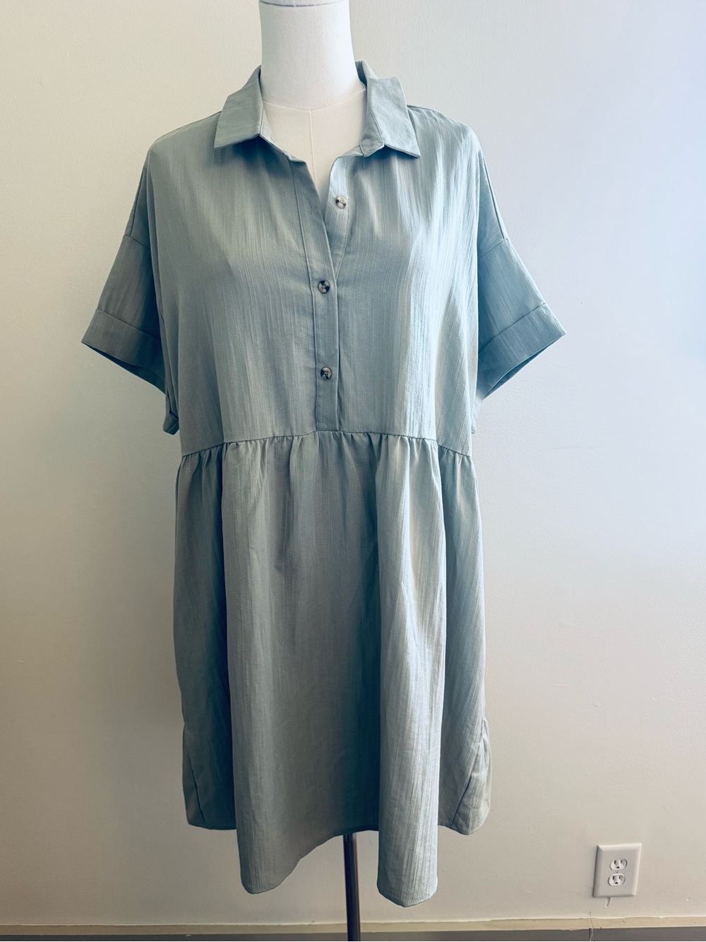 Wishlist Light Sage Shirt Dress - Short Sleeve L